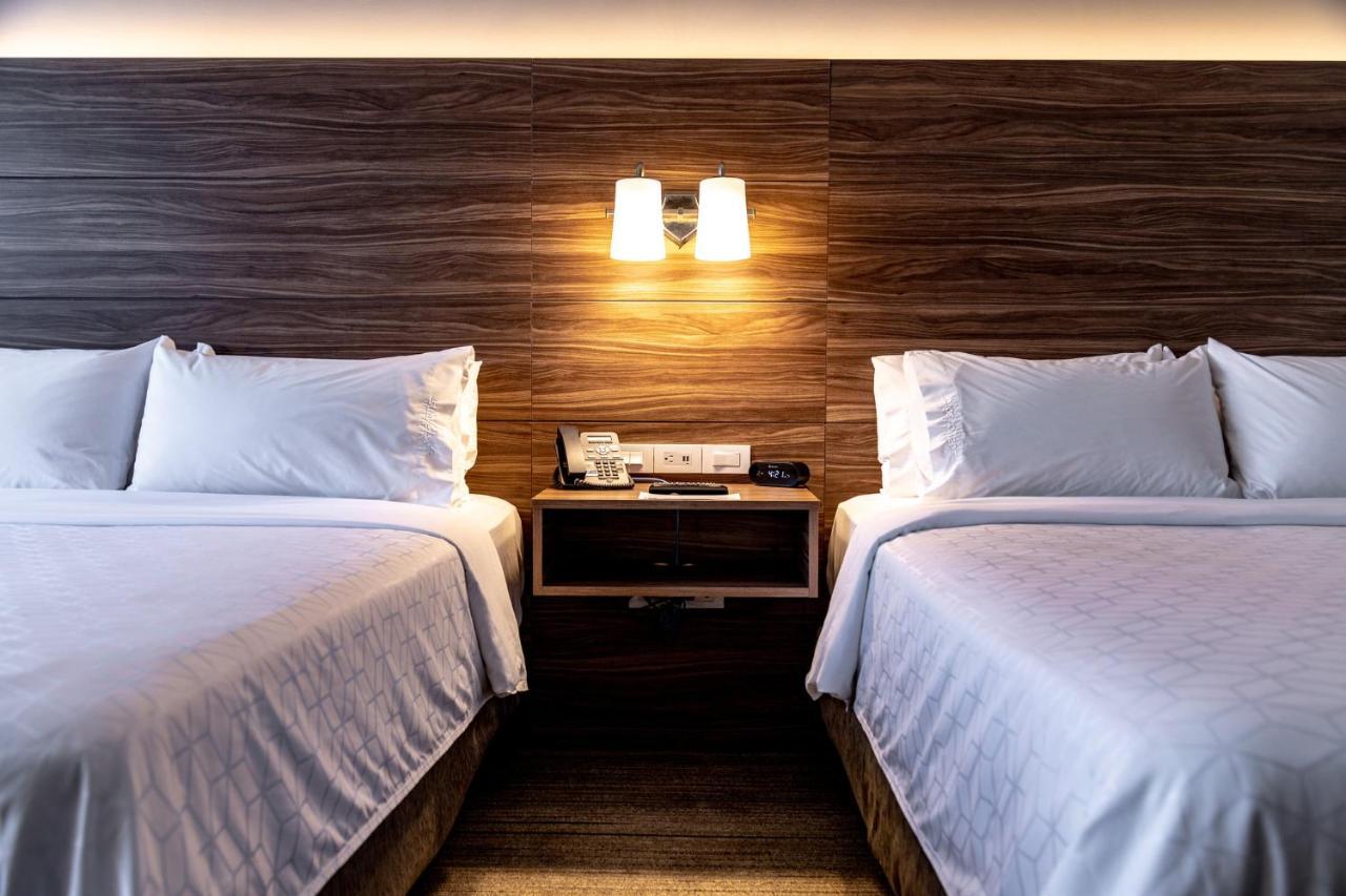 Holiday Inn Express & Suites - Ensenada Centro By Ihg Exterior foto