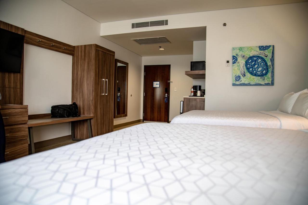 Holiday Inn Express & Suites - Ensenada Centro By Ihg Exterior foto